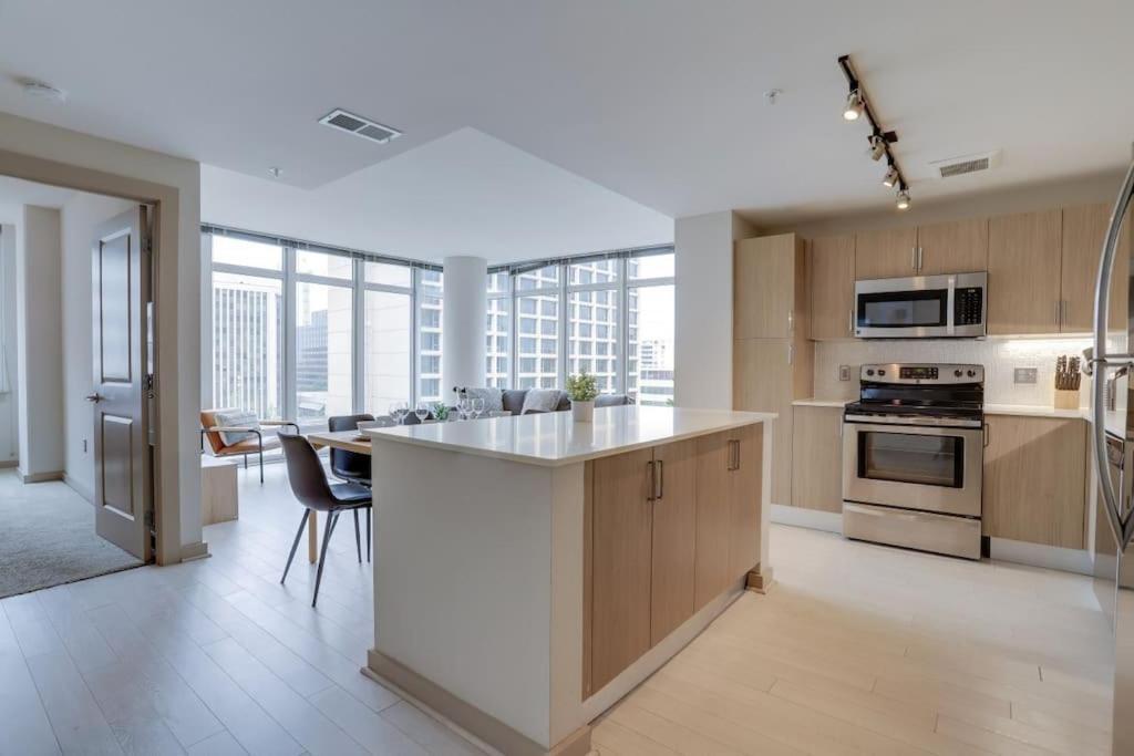 Wonderful 2Br Apartment At Crystal City Arlington Exteriér fotografie