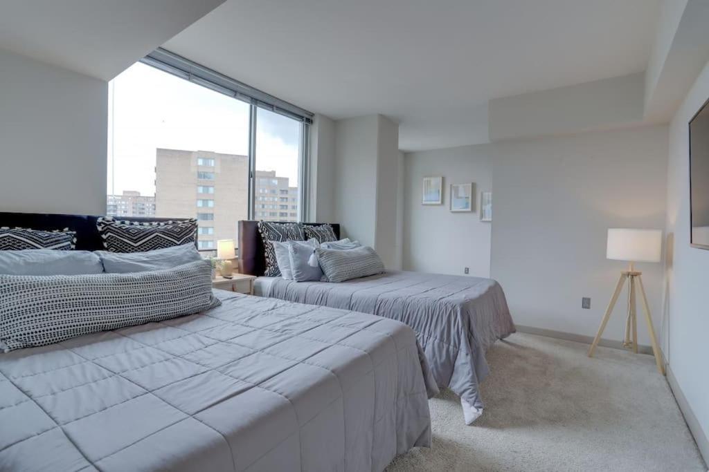 Wonderful 2Br Apartment At Crystal City Arlington Exteriér fotografie