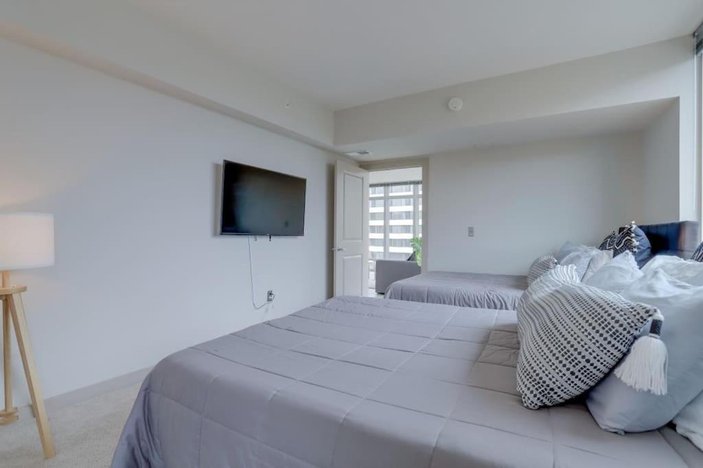 Wonderful 2Br Apartment At Crystal City Arlington Exteriér fotografie