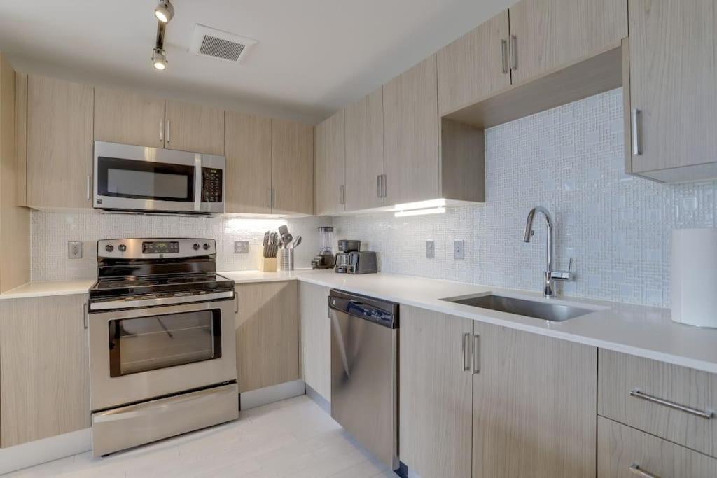 Wonderful 2Br Apartment At Crystal City Arlington Exteriér fotografie